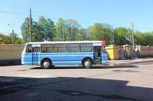  965 retro bus